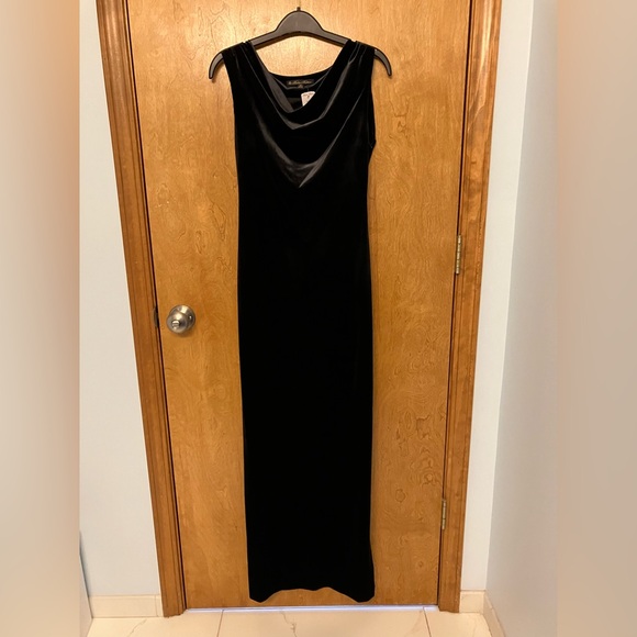 NWT Black Velvet Floor Length Brooks Brothers Dress XS - Picture 3 of 5